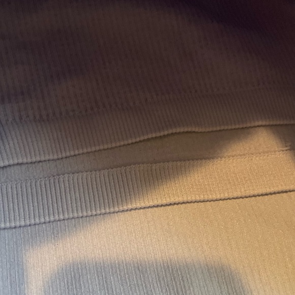 Periwinkle Workout Tank Top With Built In Sports Bra - Picture 3 of 3